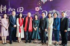 精耕心田 共育未来——苏州工业园区外国语学校举行2019新春联欢会
