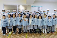 感恩于心，回报于行——苏州工业园区外国语学校小学部“感恩节”活动