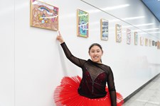 静谧深处，希望在翩翩起舞｜园外学子画展亮相苏轨，同庆苏轨四号线六周年