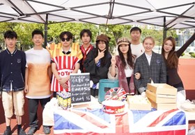 国际高中Intercultural Day | 舌尖和足迹并行，世界风情汇聚园外